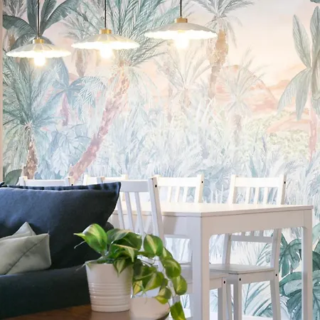 Modern 2bdr Flat In The City's Heart!