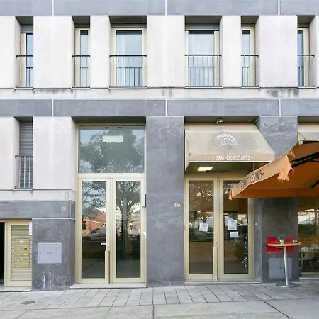 Modern 2bdr Flat In The City's Heart! Appartement *