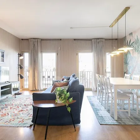 Modern 2bdr Flat In The City's Heart! Appartement Lissabon